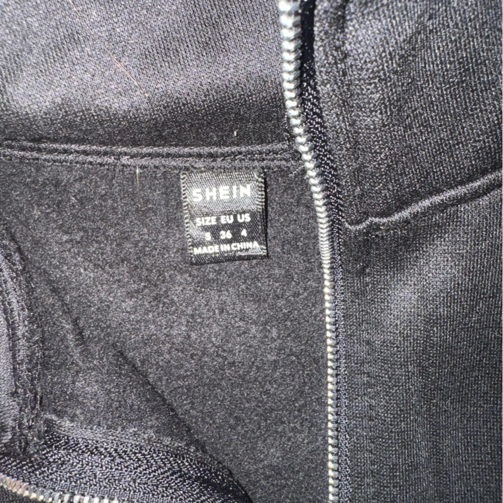 SHEIN Black Zip-Up Jacket - Picture 2 of 2